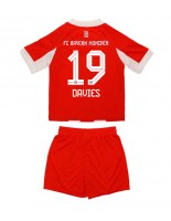 Bayern Munich Alphonso Davies #19 Domácí dres pro děti 2025-26 Krátký Rukáv (+ trenýrky)